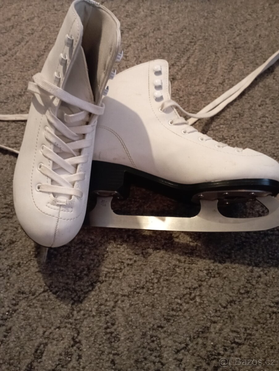 Dámské brusle