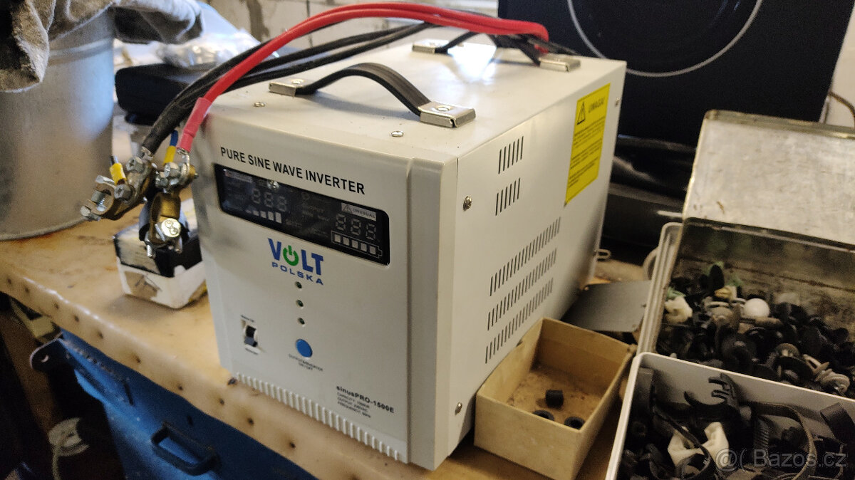 UPS VOLT sinusPRO-1500E 1050W čistý sinus