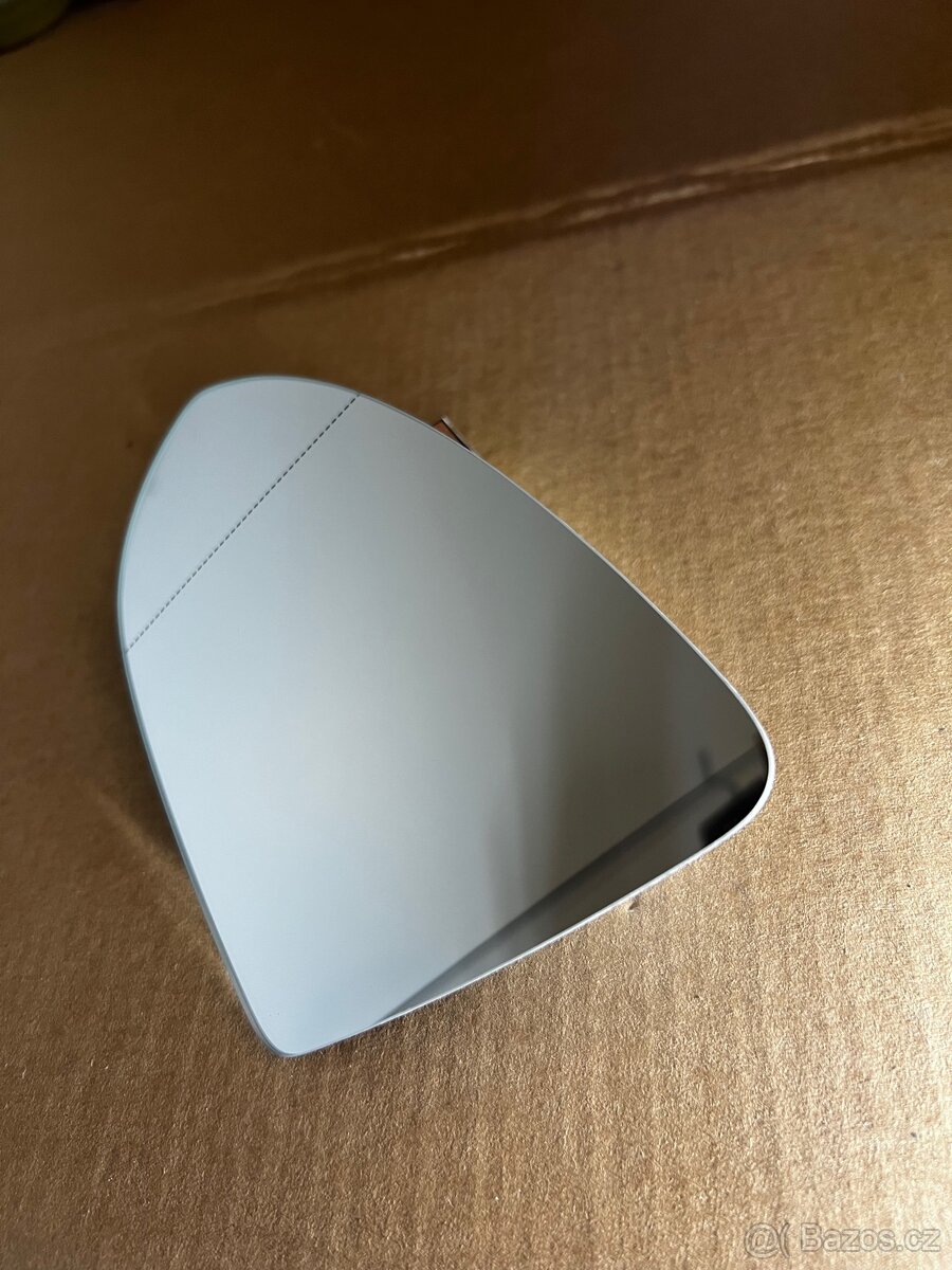 Levé zpětné zrcátko vw golf 7