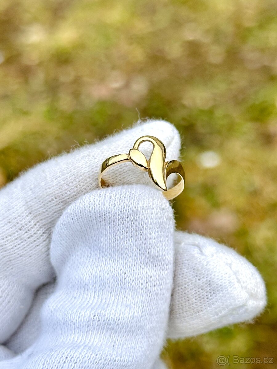 Zlatý prsten 1,64g