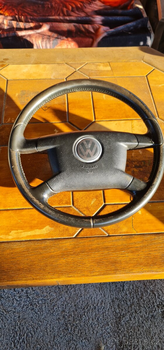 Volant Volkswagen Multivan T5