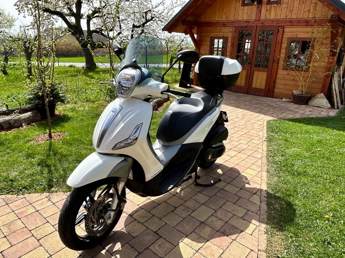 Piaggio Beverly 350