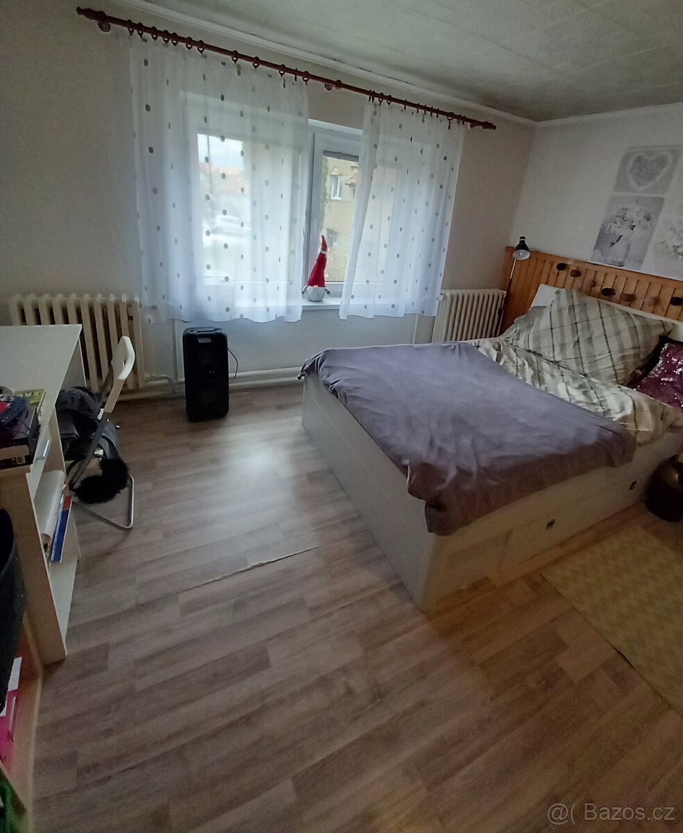 Prodej vícegeneračního RD Kostelní Hlavno