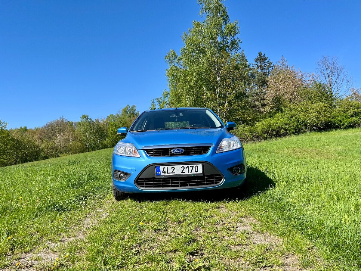 Ford Focus 1.6i 74kW, 1. majitelka, pravidelný servis