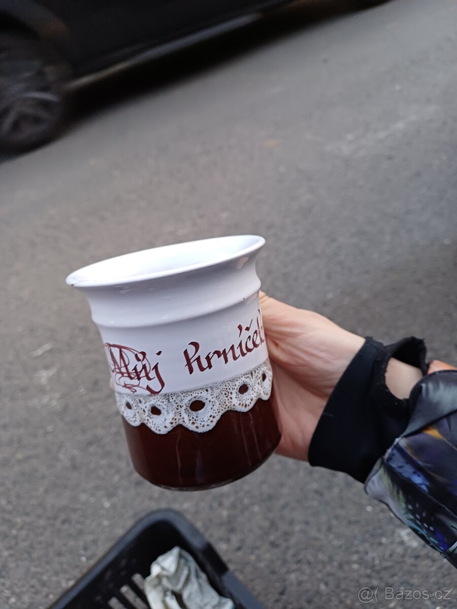 Keramika, sošky, hrnky