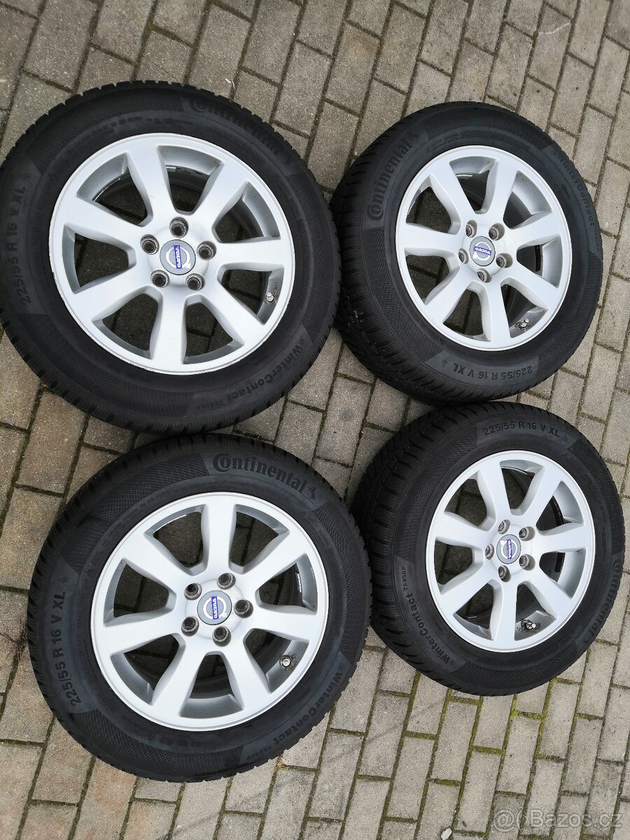 423. Zimní ALU sada originál Volvo V70