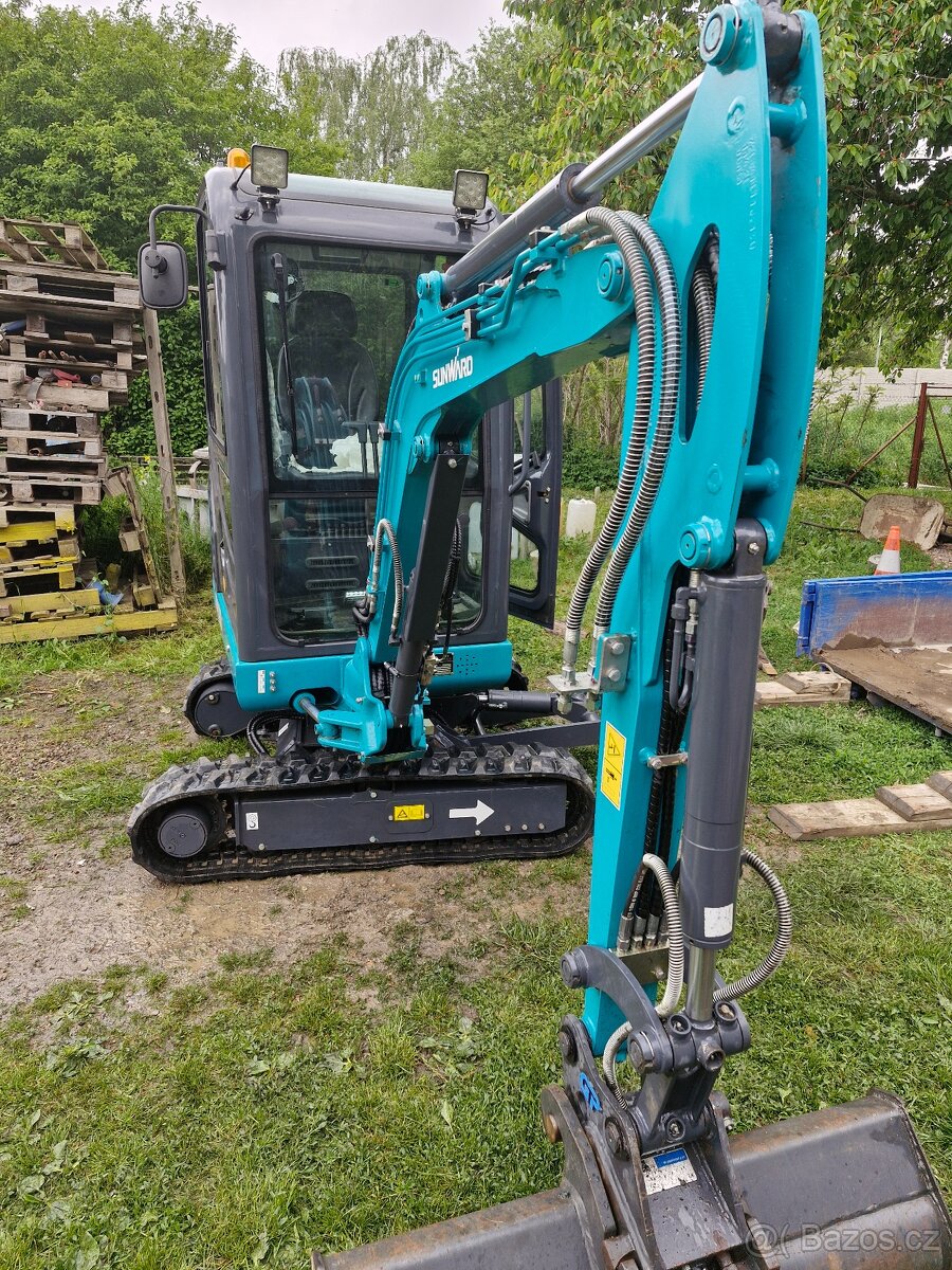 Prodám minibagr 2T Sunward