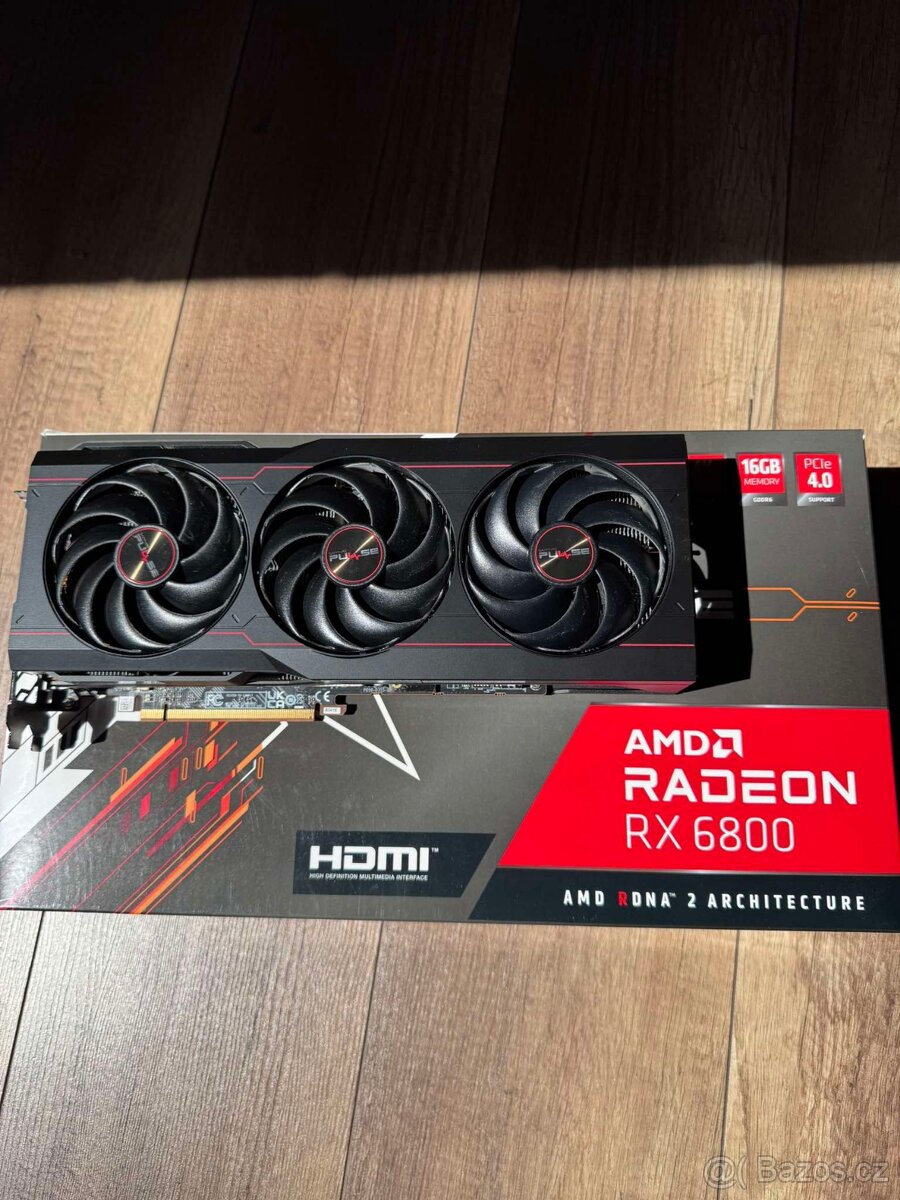 Grafická karta RX 6800 - záruka do 20.6.2026