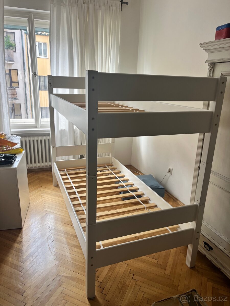 Postel drevëná 2 patrová