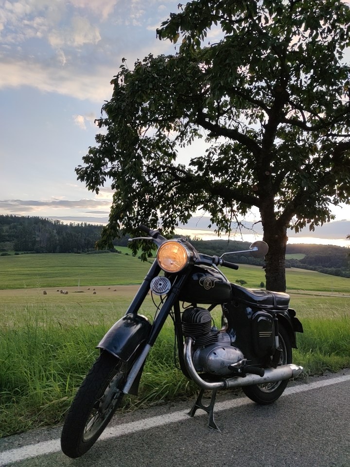 ČZ 175/450 deluxe