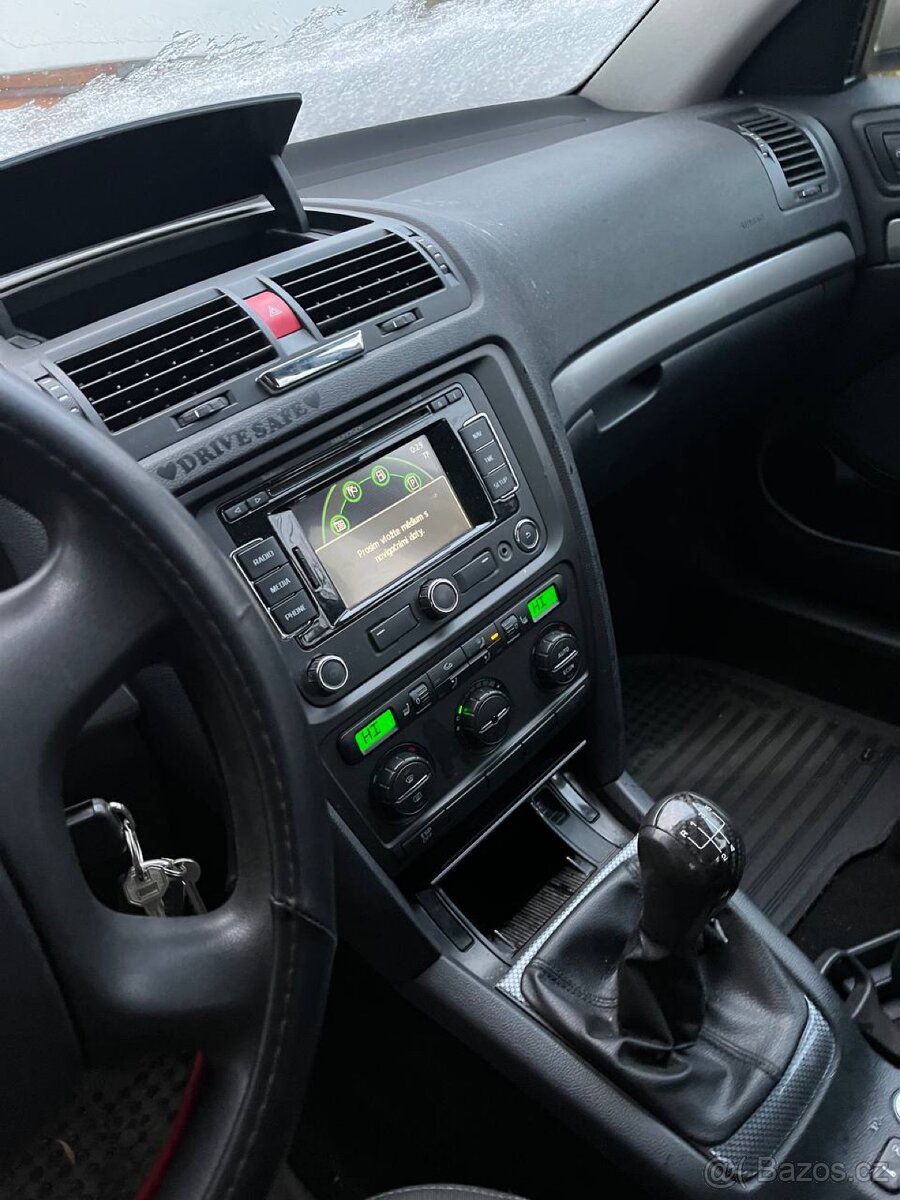 ND z Škoda octavia 2 sedan 1.6fsi 85kw