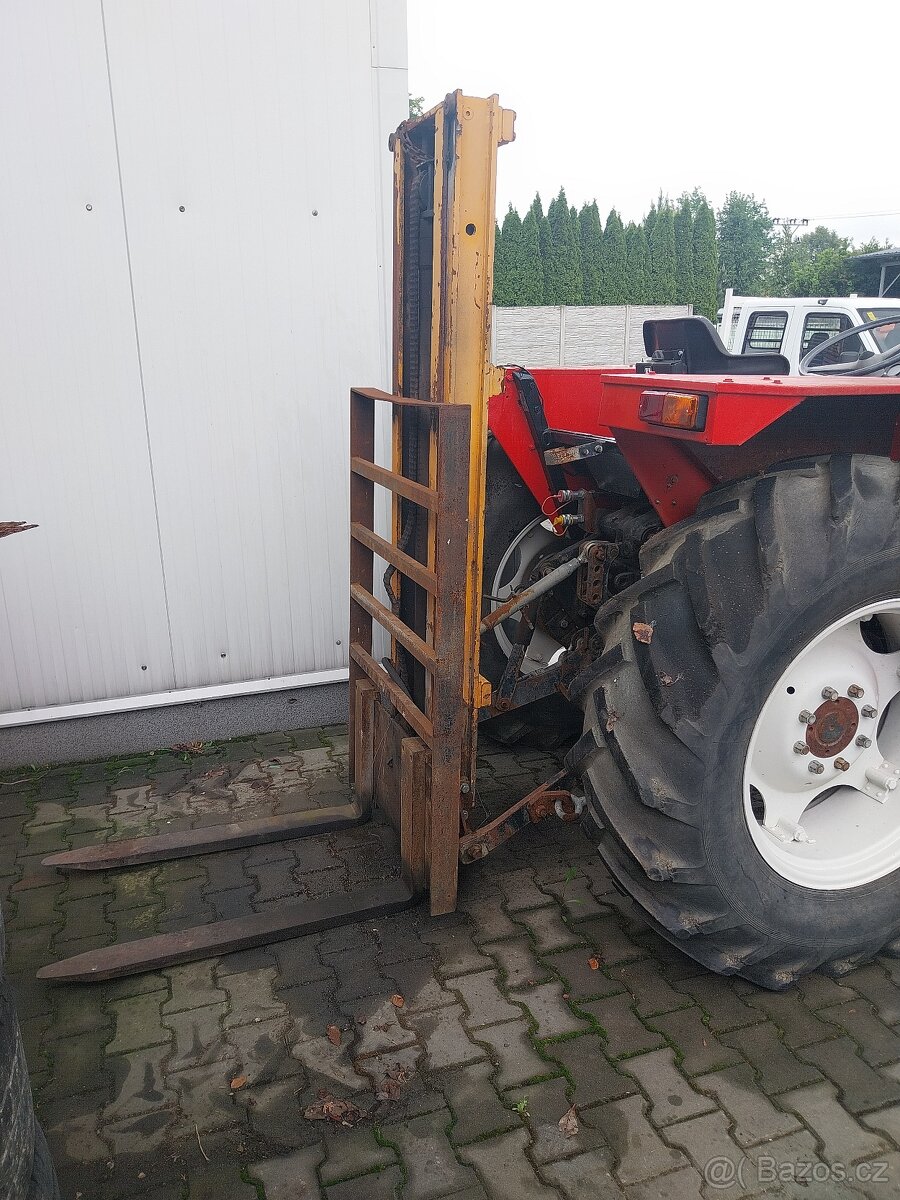 Vysokozdvižné zařízení-upraveno za traktor