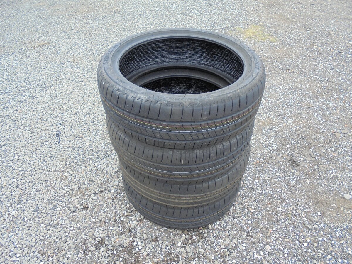 LETNÍ PNEU BRIDGESTONE TURANZA ECO 215/45 R20 95T