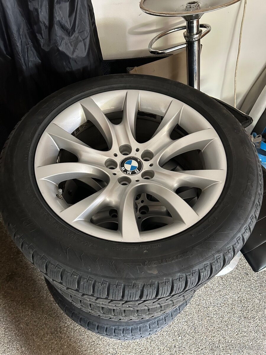 Alu kola BMW 255/50 r19