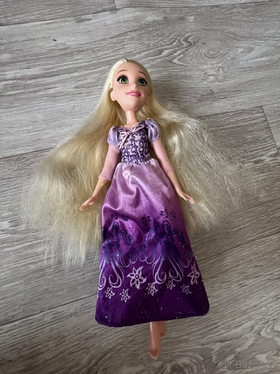 Barbie Locika