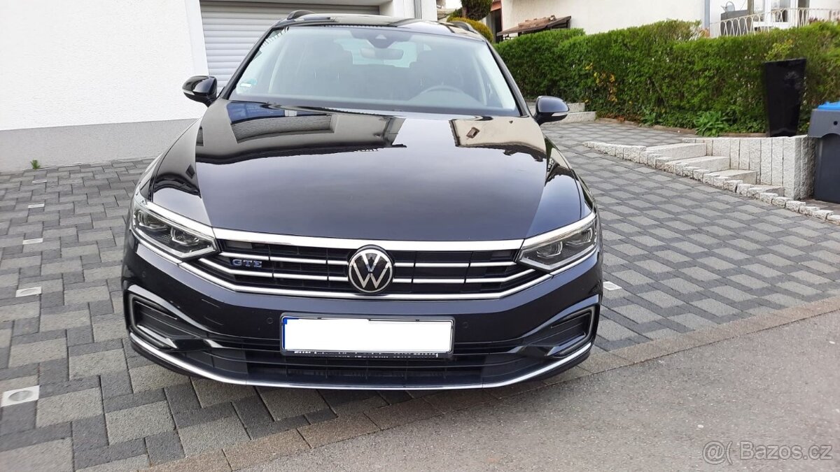 Passat GTE,1.4TSI+ELEKTRO,DSG,MATRIX,NAVI,VÝŘEV,VIRTUAL,TOP