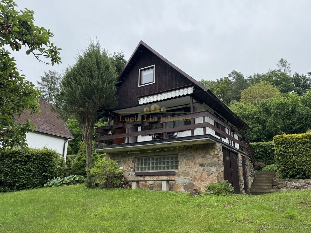 Prodej zděné chaty, pozemek 422 m2, obec Vlkančice, okres Pr