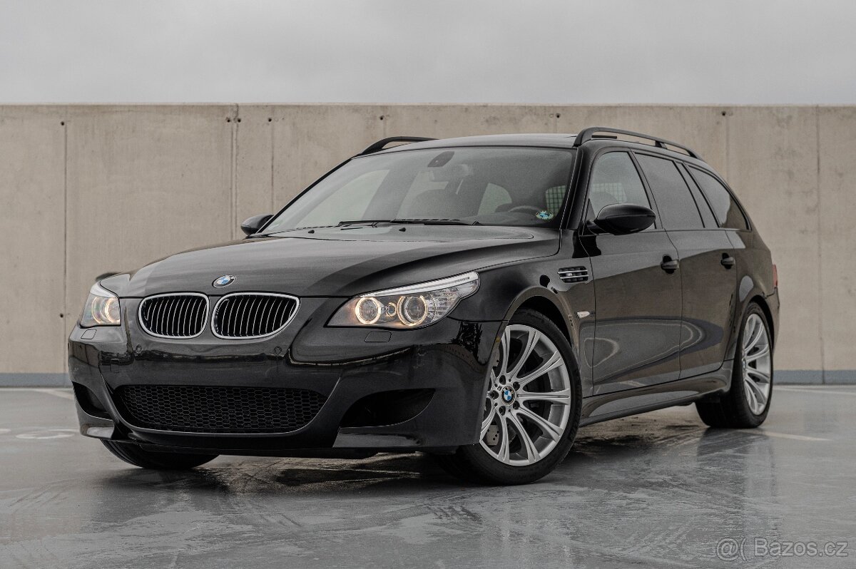 BMW M5 E61 Touring LCI /2007 / 63 800km