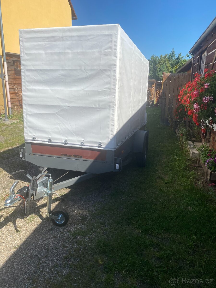 PŘÍVĚS BRŽDĚNÝ 850Kg