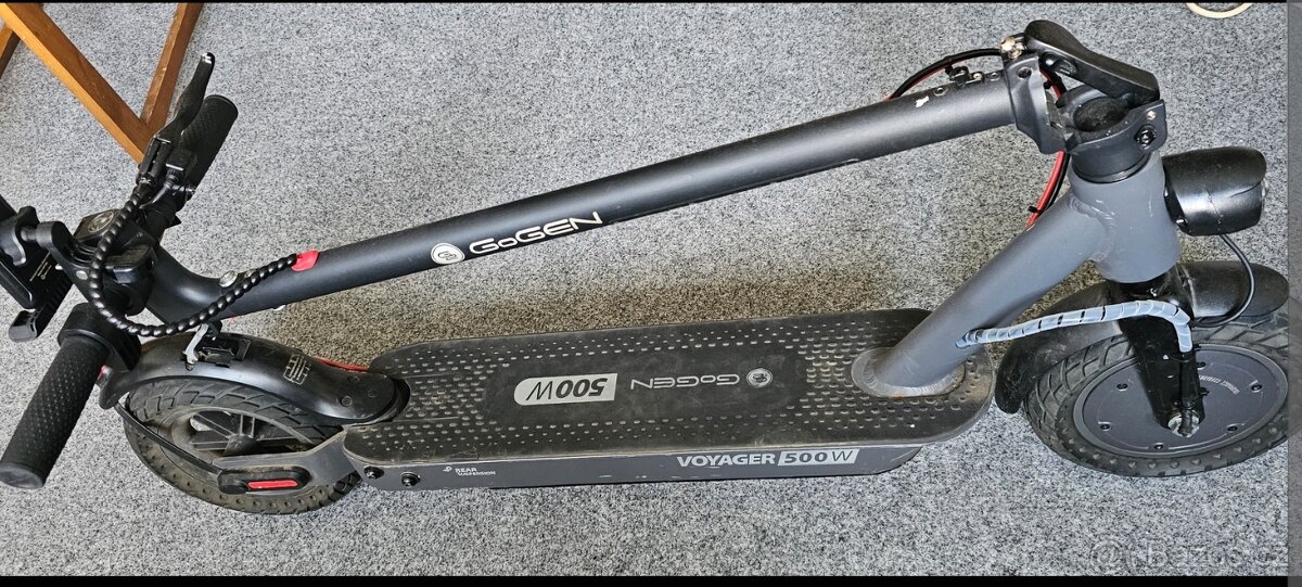 Koloběžka GoGEN VOYAGER S 801B, motory 350 W,evbike 500W