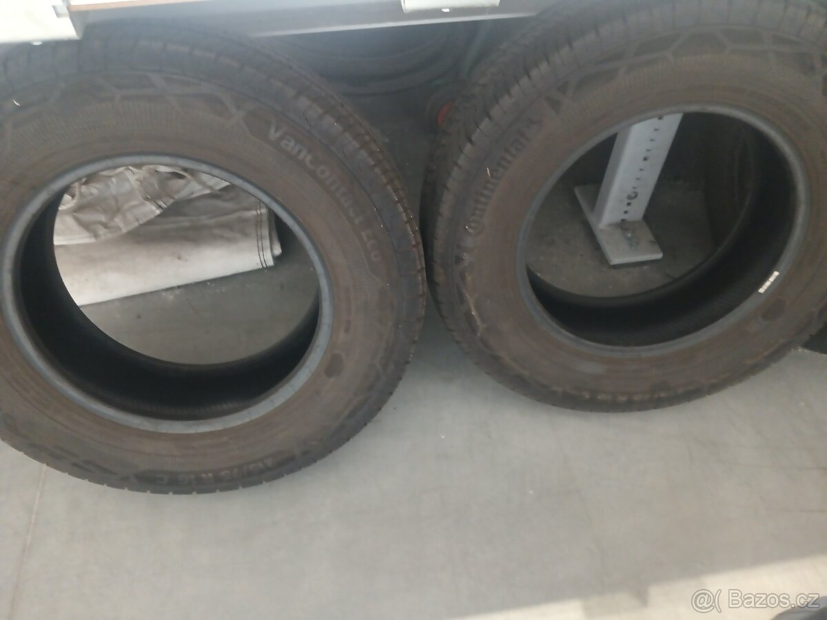 Continental VanContact Eco 215/75 R16 C 116/114 R Letní