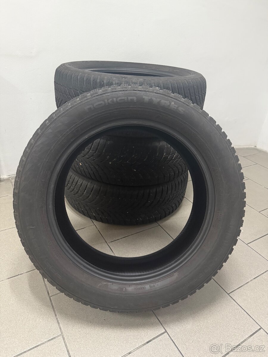 Zimní pneu 235/55 R19
