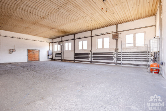 Pronájem skladových prostor 190 m², Bzenec - Jižní Morava