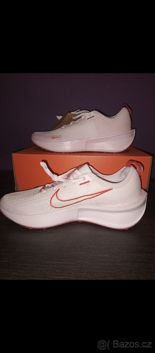 Nike tenisky run se vel 44,5
