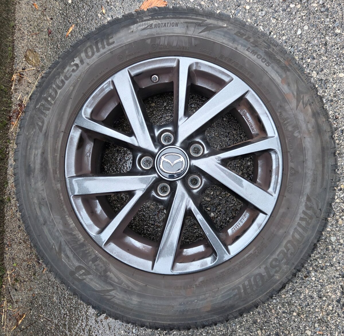 Mazda CX-30, Mazda 3 16" 5x114,3 s pneu