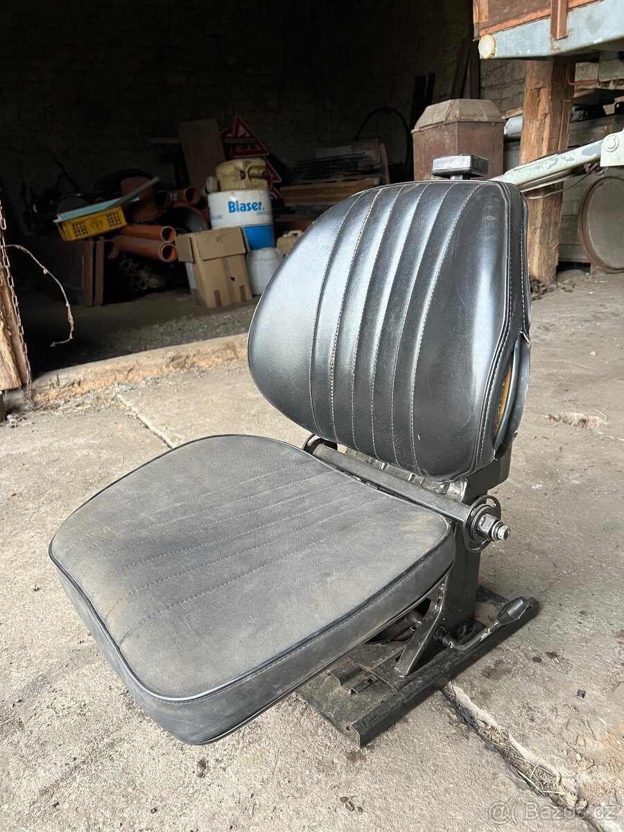 Sedačka Zetor