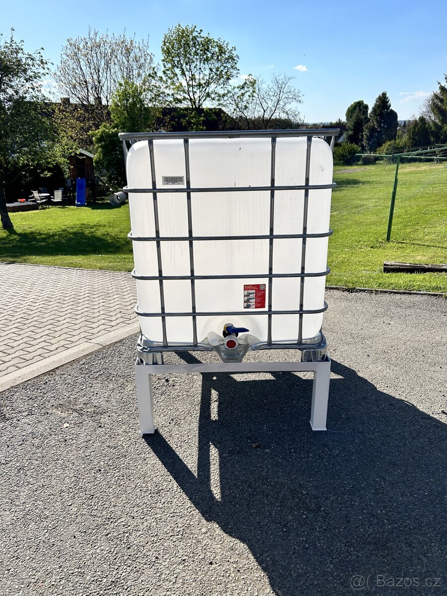 Podstavec pod ibc nádrž 1000l