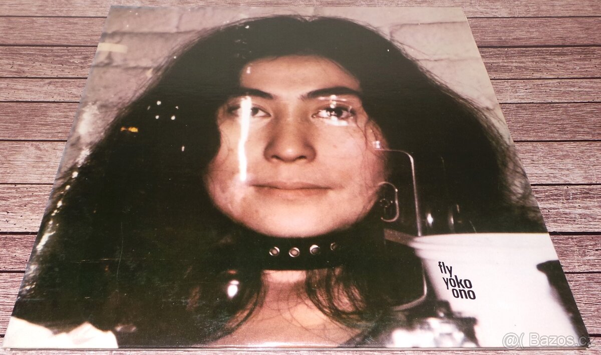 2X LP - fly Yoko Ono