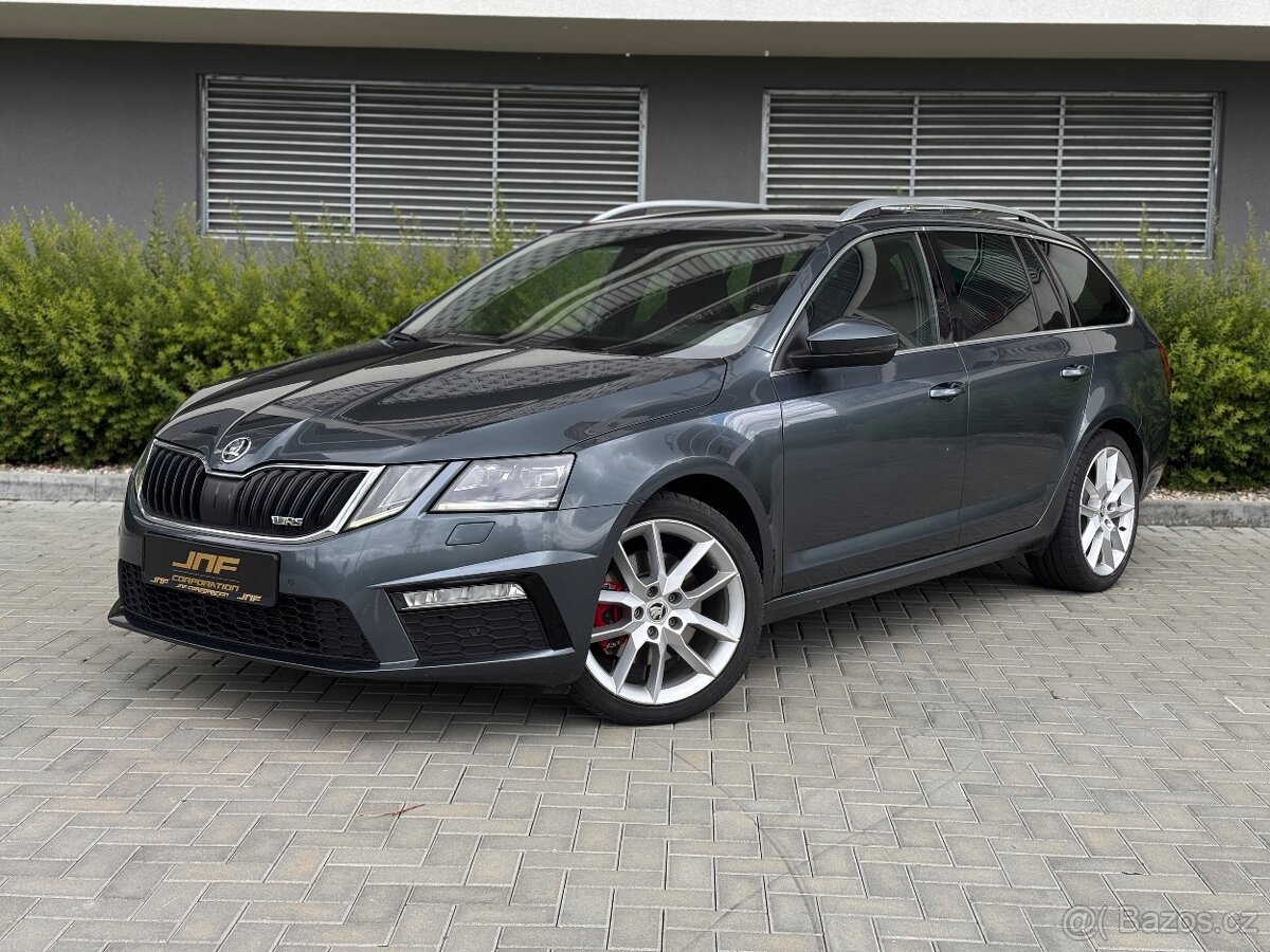 Škoda Octavia 3 2.0tdi RS DSG 135kW kam WEBASTO okno volant
