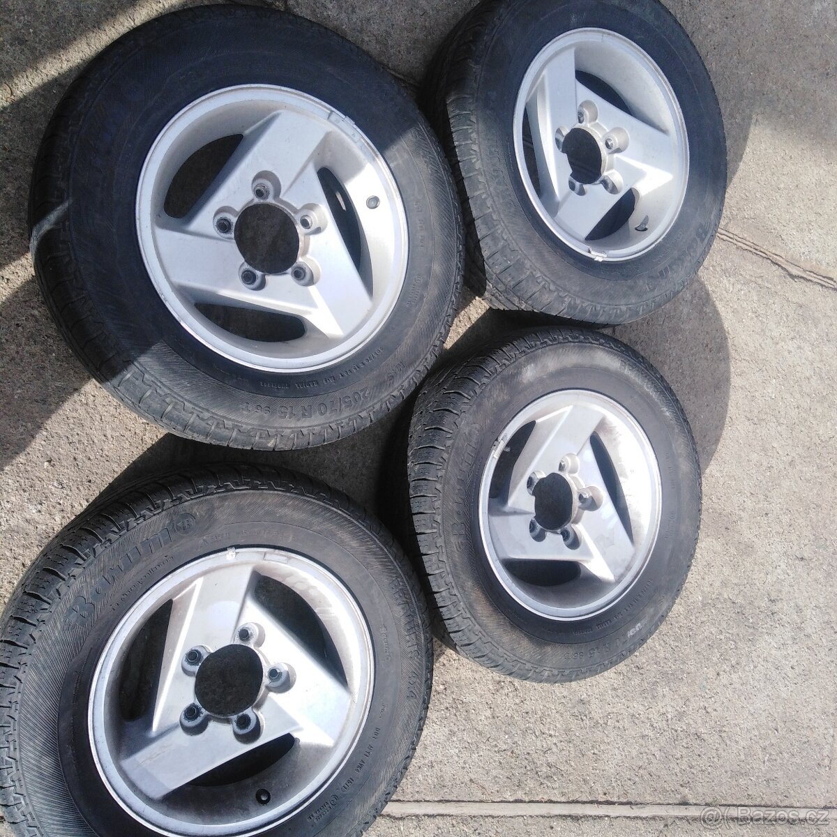 Sada aludisků na Suzuki Jimny