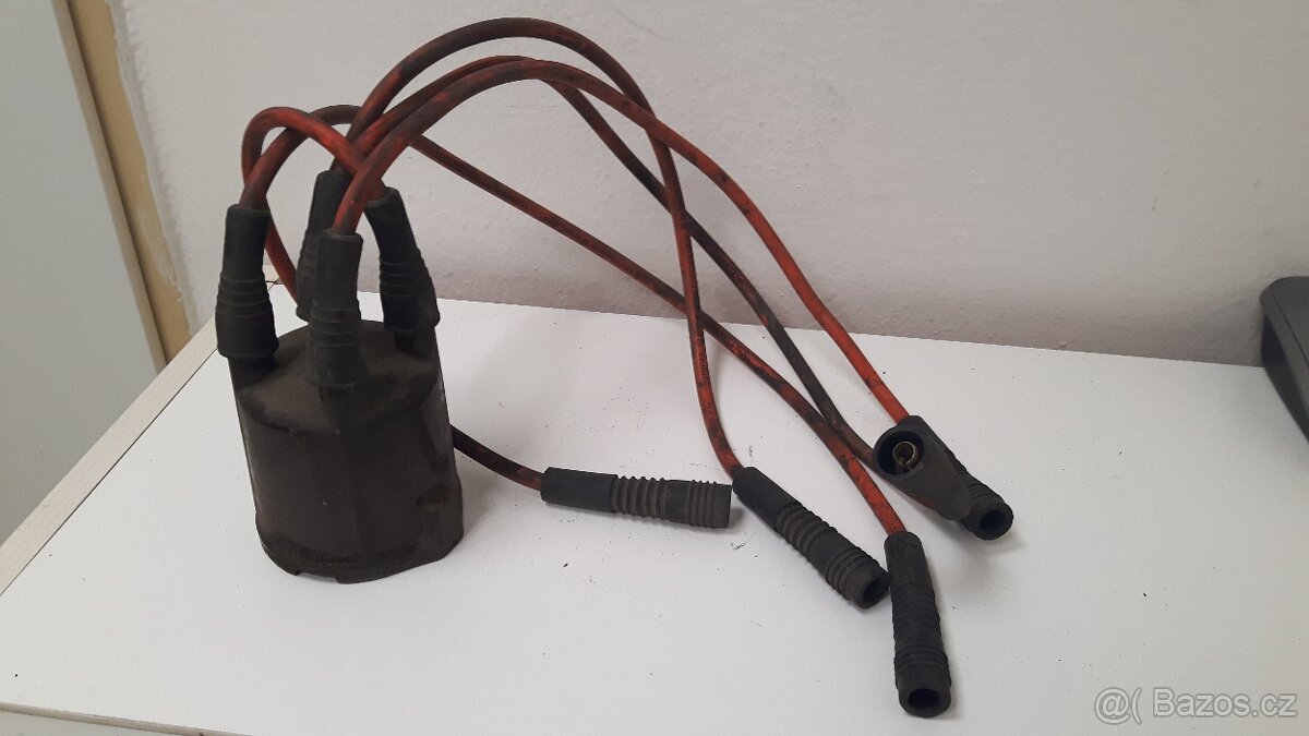 kryt rozdělovače LAda