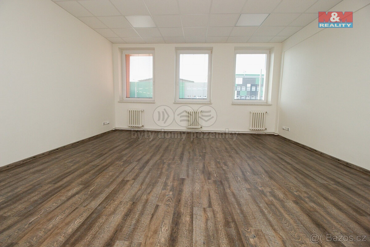 Pronájem kancelářského prostoru, 30 m2, Opava, ul. Těšínská