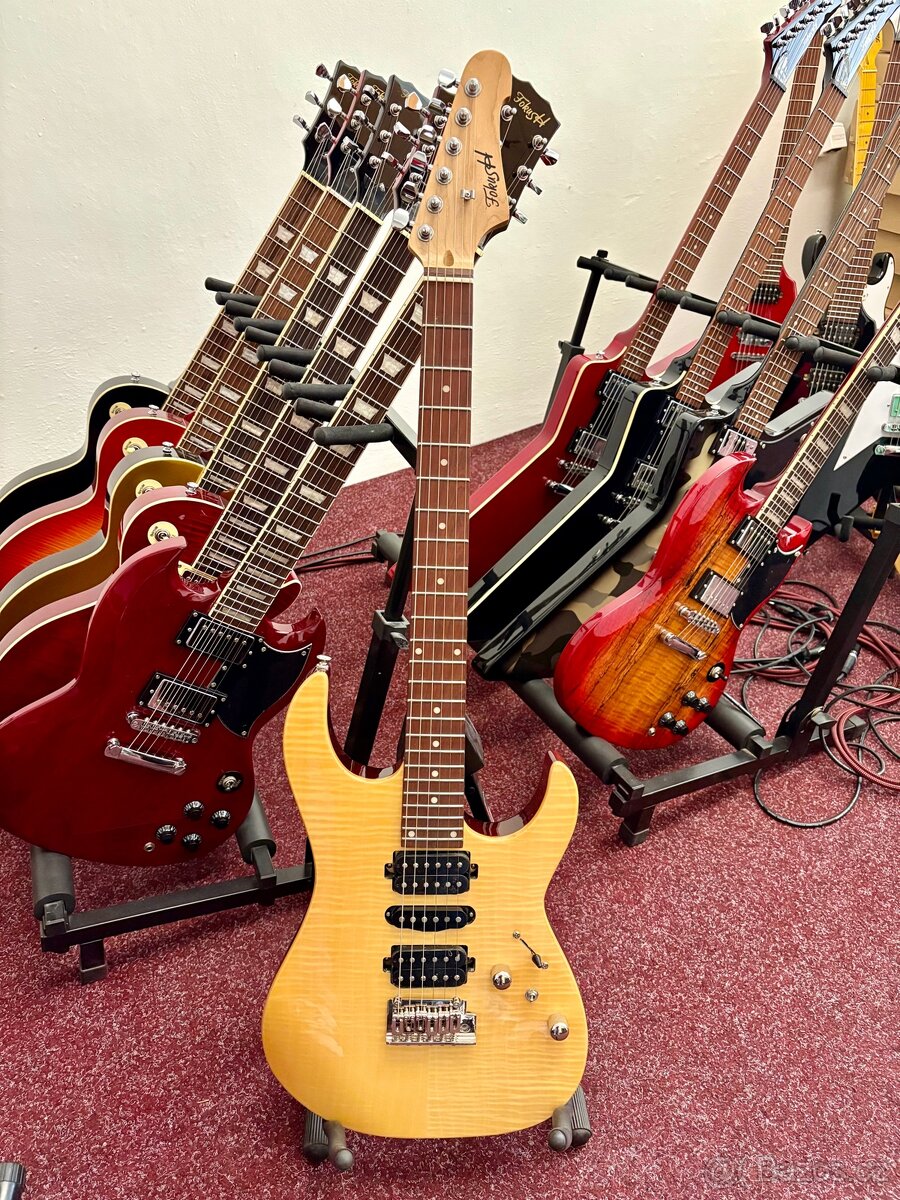 Elektrická kytara Superstrat Fokus