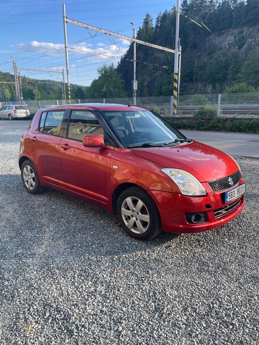 Suzuki Swift 1.3 67kw Automat