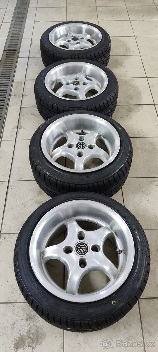ALU 4x100