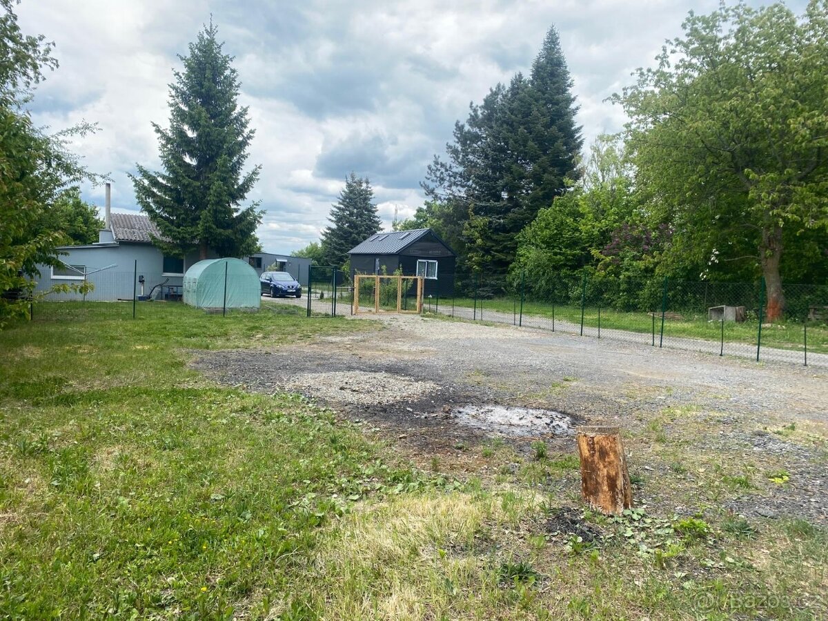 Pozemek / zahrada pro celoroční pobyt