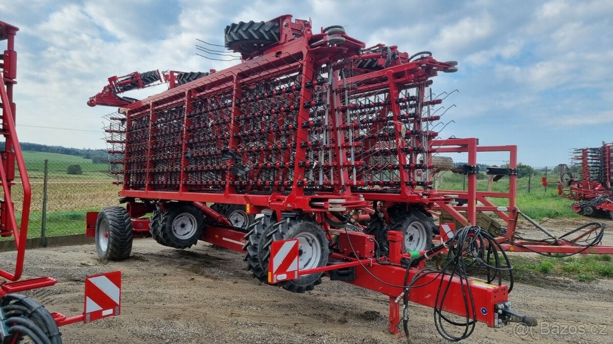 HORSCH Cura 24 ST