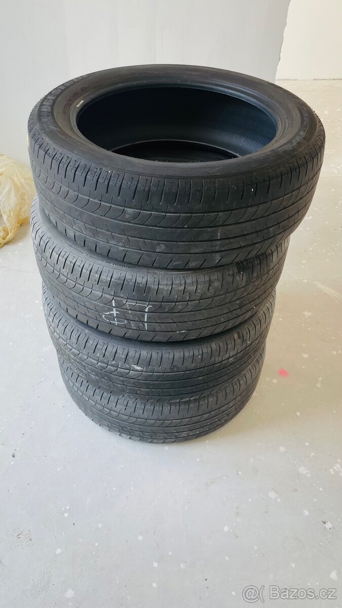 Letní Bridgestone Dueler H/L 235/55 R20