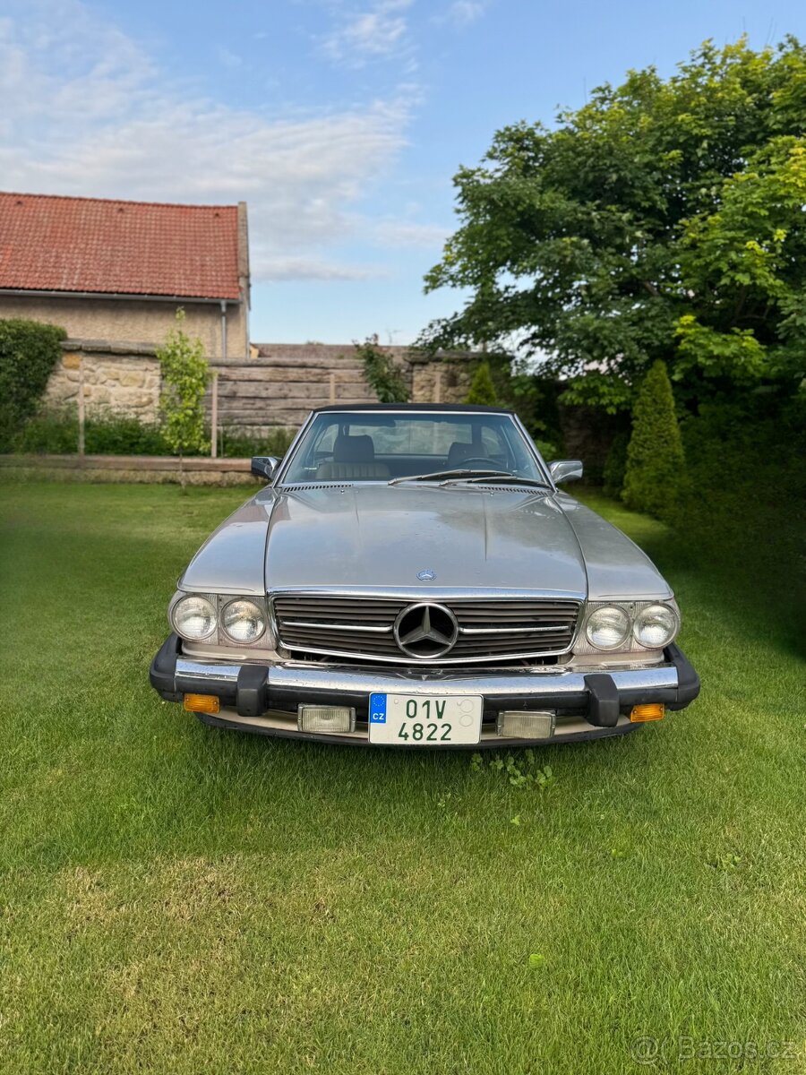 Mercedes-Benz SL 560 kabrio