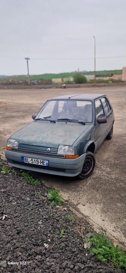 Renault 5 GTR v nálezovém stavu