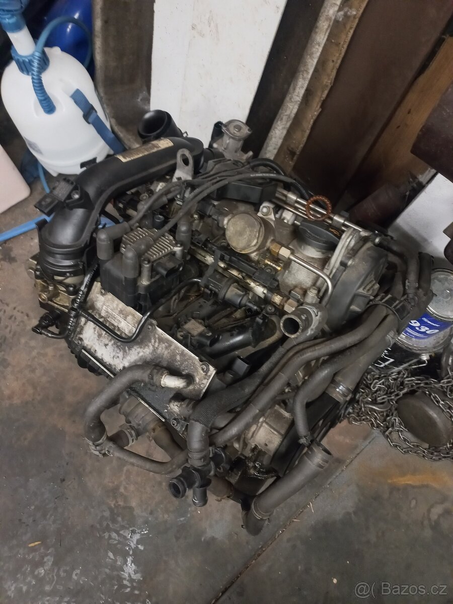 Motor CBZB 1.2 TSi 77kw,165tis.km.