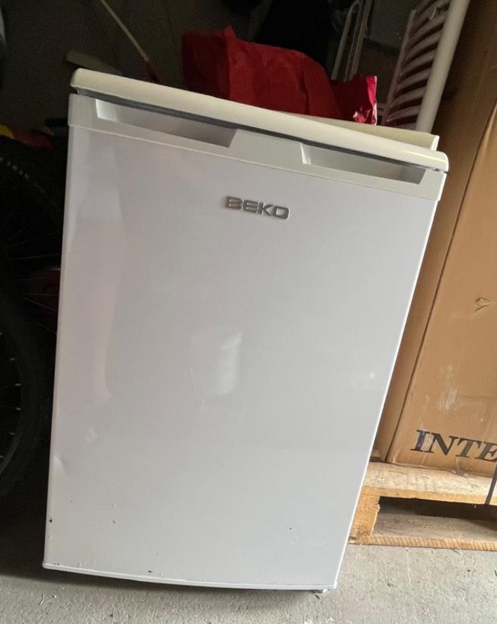 Prodám lednici BEKO