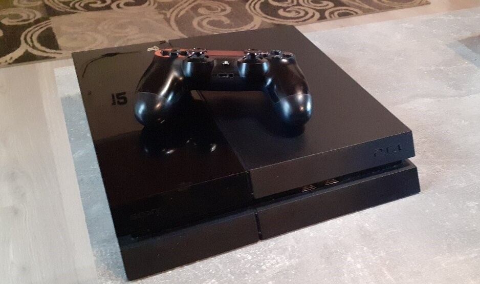 Playstation 4