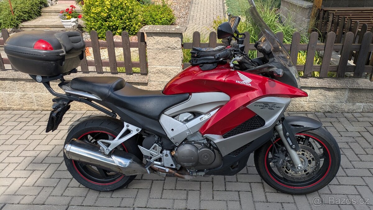 Honda vfr800x crosrunner