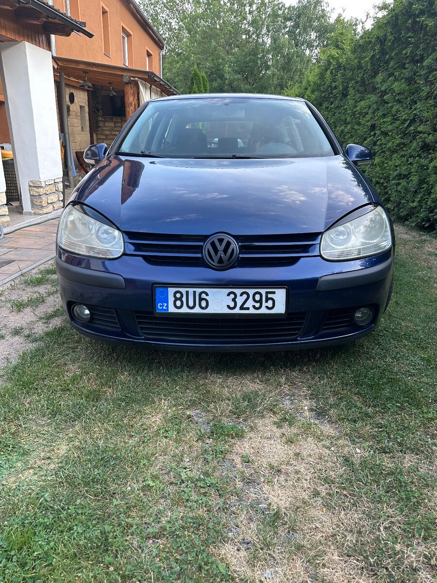Volkswagen Golf V 2004