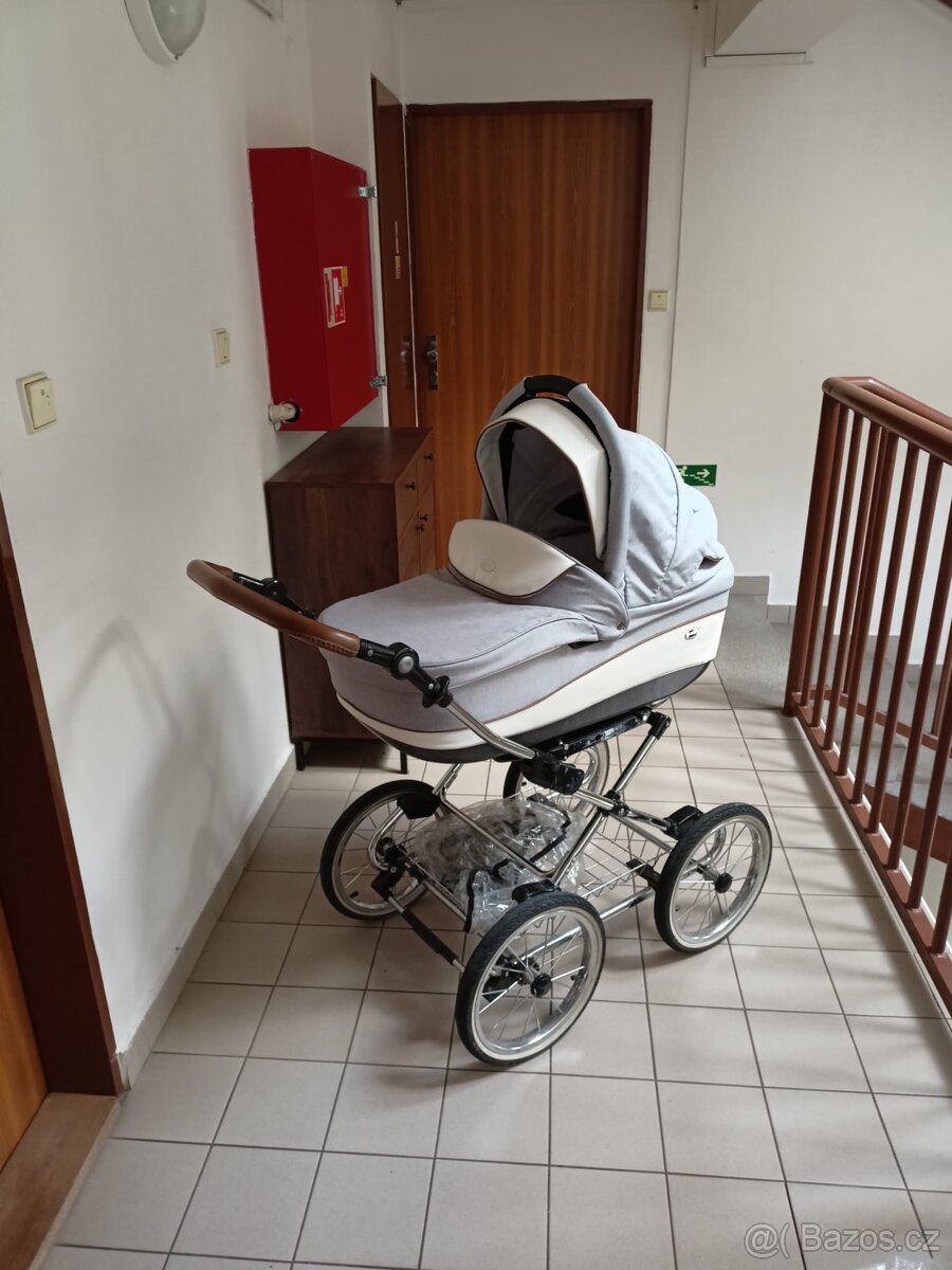 Prodej kočárku